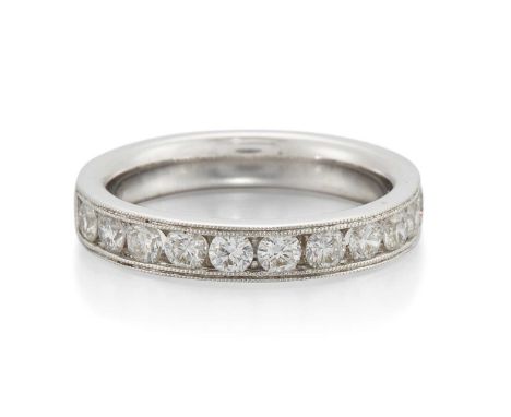 A DIAMOND HALF HOOP RING round brilliant-cut diamonds in a milgrain channel setting. Estimated total diamond weight 1.00ct, m