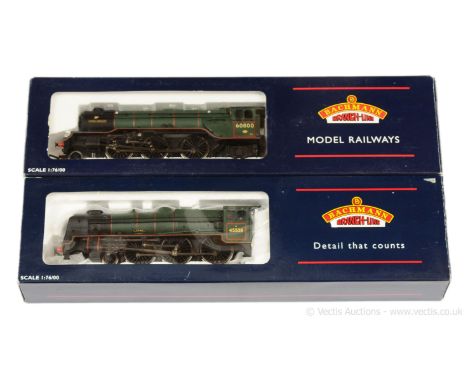 Bachmann OO Gauge BR green Steam Locos comprising 31-550 2-6-2 V2 Class No.60800 "Green Arrow", 31-203 4-6-0 rebuilt Patriot 