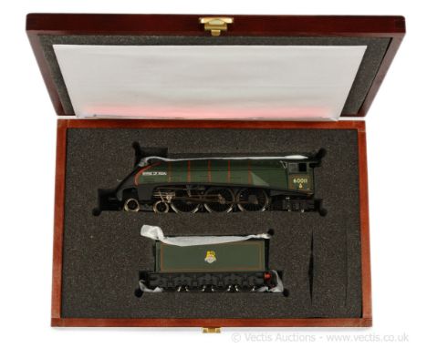 Bachmann OO Gauge 31-950A (Limited Edition) 4-6-2 BR green A4 Class Loco No.60011 "Empire of India" complete with certificate