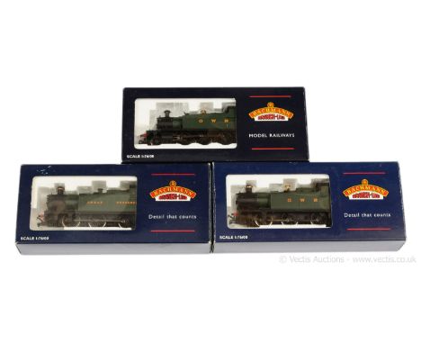 Bachmann OO Gauge GWR green Tank Locos comprising 32-135 2-6-2 Class 4575 Prairie Tank No.5531, front coupling hook missing, 