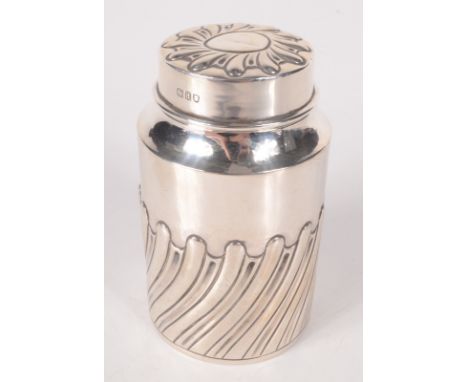 A spiral gadrooned Edwardian tea caddy London 1899, 4.5oz. Condition report: dent on lid and shoulder