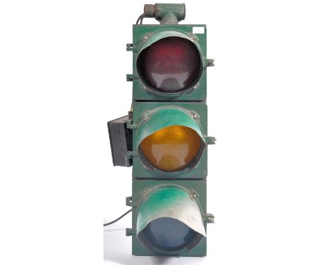 Marbelite -&nbsp;Econolite - A vintage 20th Century American traffic light signal having a green coloured metal case with thr