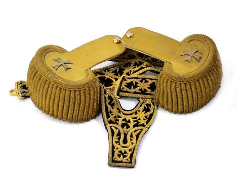 dating: early 20th Century provenance: Kingdom of Italy, Epaulettes sewed with gilt thread, decorated with the silver cross o
