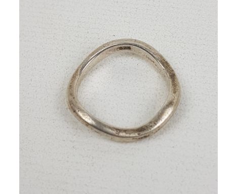 Ladies silver ring, size O/P, 3.5g: 
