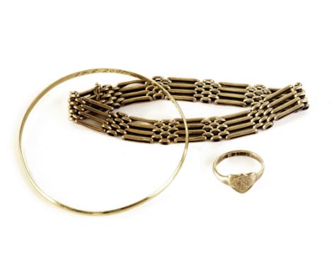 A 9ct gold multilink bracelet, a 9ct gold signet ring, and a 9ct gold bangle 21g