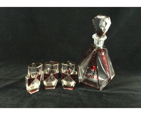 A fine quality Art Deco glass seven piece drinking setComprising decanter of tapering diamond form, height 26cm, six shot gla