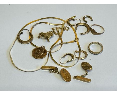 9ct gold assorted items, comprising a lion charm, cufflinks, heart shaped signet ring, loop earings (some broken), flat chain