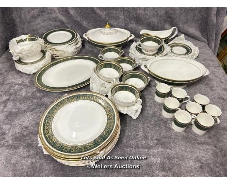 Royal Doulton "Vanborough" dinner service including 10 dinner plates, 15 tea plates, 10 side plates, 9 soup cups with 9 soup 