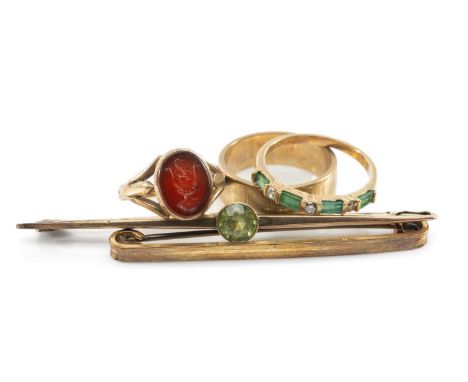 GROUP OF 9CT GOLD JEWELLERY comprising 9ct gold band, 9ct gold emerald and diamond chip ring, 9ct gold carnelian intaglio rin