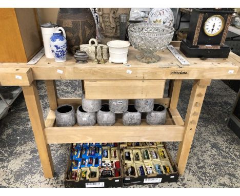 A Whitegate work bench with integral clamps to each end of the rectangular top. H 87 W 147 D 57 cm