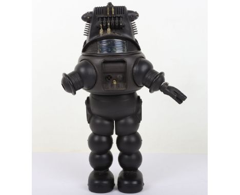 Scarce Masudaya Vintage 1983 Robby the Robot Japan. Does have some damage and missing an arm. Untested. 