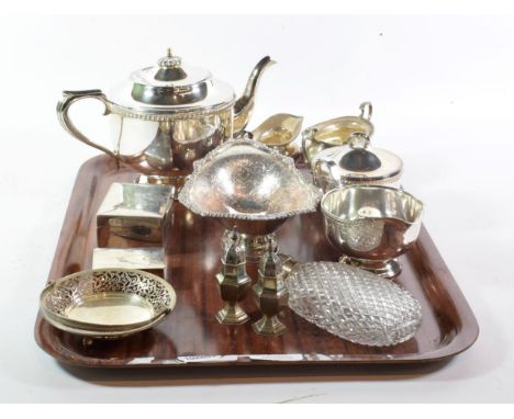 A mixed lot of silver and plate, including: a silver cream-jug and sugar-bowl, by Thomas Edward Atkins, Birmingham, 1913; a s