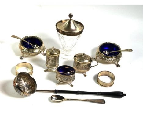 A mixed lot of silver, including: a pair of Victorian silver salt-cellars, by Robert Hennell, London, 1865, each engraved und