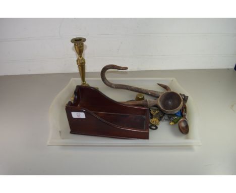 MIXED LOT COMPRISING CANDLE SNUFFERS, VINTAGE BRASS PAPER CLIP, LARGE IRON MEAT HOOK, BRASS CANDLESTICK, TREEN STRAINING SPOO
