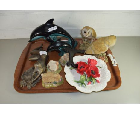 TRAY OF MIXED ITEMS TO INCLUDE POOLE POTTERY DOLPHINS, TEVIOTDALE MODEL OWLS, LILLIPUT LANE COTTAGES ETC