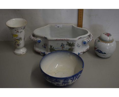 Mixed Lot: Continental planter, small Chinese ginger jar and other ceramics