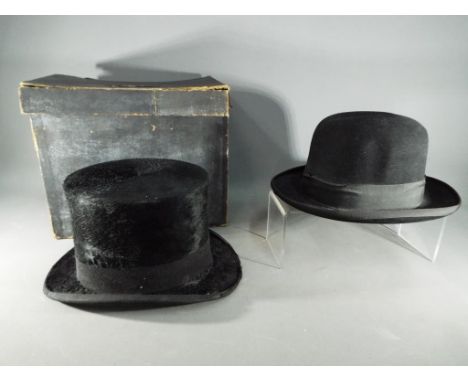 Two vintage hats to include a Rosebery All Fur hat and a boxed top hat, approx 56 cm internal  circumference, 24 cm internal 
