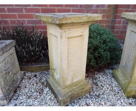 Garden stoneware - a rectangular column with sundial plaque to the top, approx 65 cm (h) x 33 cm x 33 cm