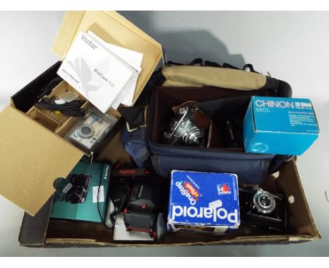 Photographic equipment - a mixed lot to include a vintage Vitomatic 1 with protective case, Jsolette camera, a Polaroid One S