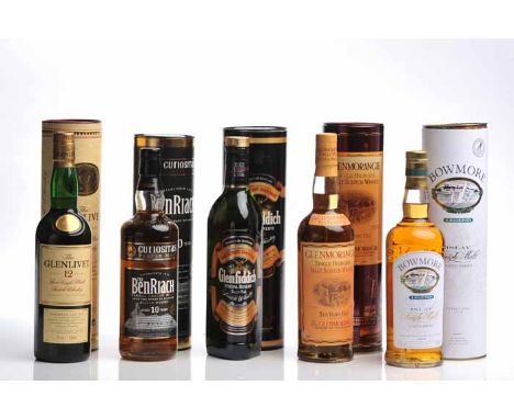 GLENLIVET AGED 12 YEARS
Single Malt Scotch Whisky. Distilled in Scotland by J. & G. Smith. 70cl, 40% volume, in tube. 
BENRIA