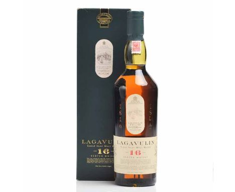 LAGAVULIN 16 YEAR OLD WHITE HORSE EDITION
Islay Single Malt Scotch Whisky. Bottled by White Horse Distillers, Glasgow. 70cl, 