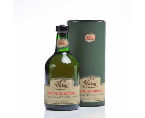 BUNNAHABHAIN 1963
Islay Single Malt Scotch Whisky. Distilled and bottled by The Highland Distilleries Company PLC. 70cl, 43% 