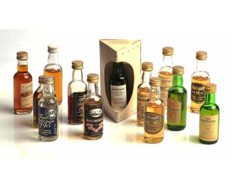 LARGE LOT OF SINGLE MALT SCOTCH WHISKY MINIATURES
To include: Glen Grant-Glenlivet 26 Years Old, Talisker 8, Ardbeg 10 (old s