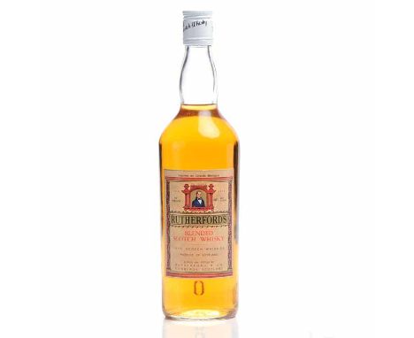 RUTHERFORD'S - 1960s
Blended Scotch Whisky. Labelled for the French market. Full bottle size, no capacity stated, 70° proof. 