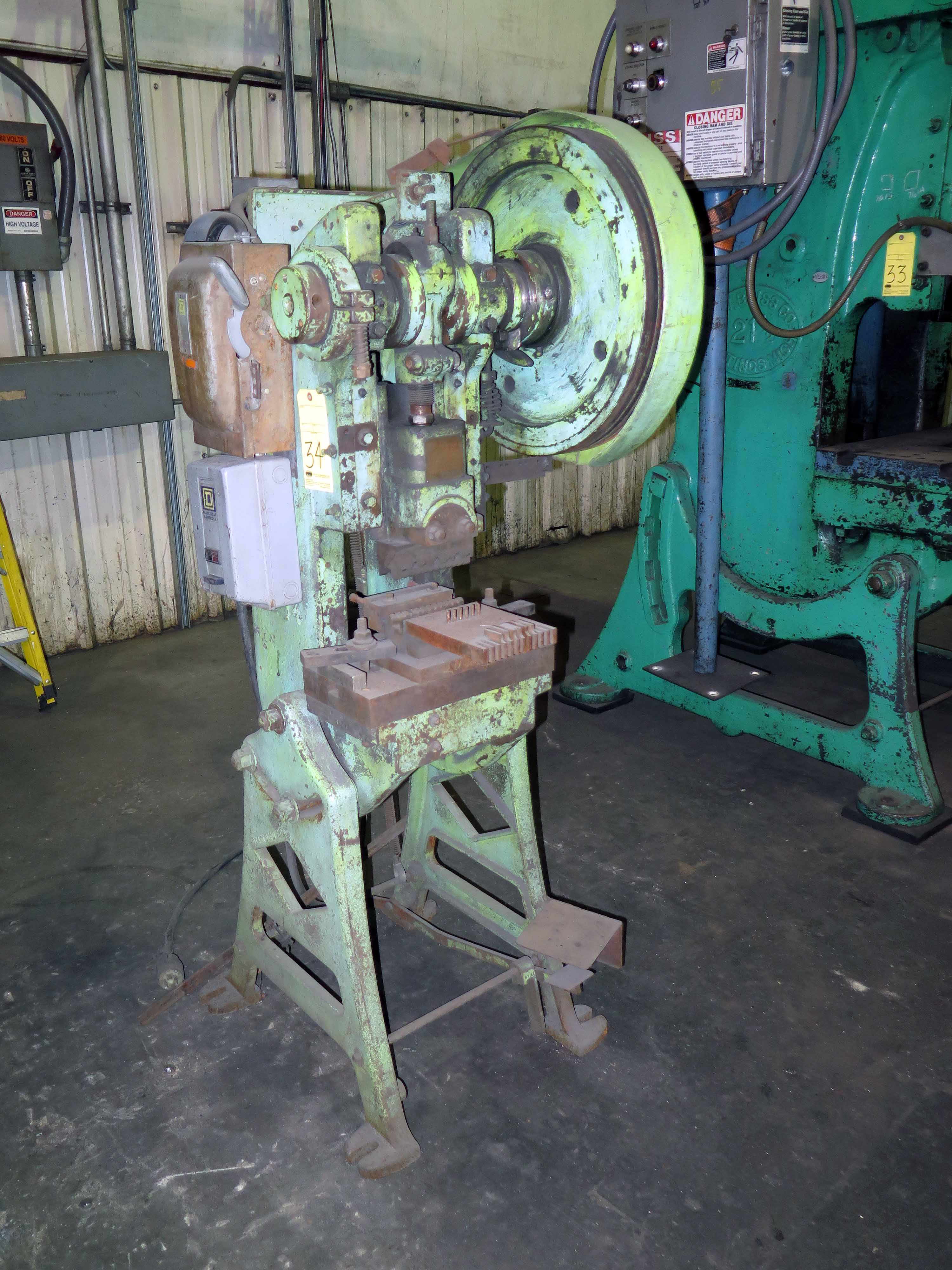 FLYWHEEL PUNCH PRESS, BLISS 20 T. CAP.