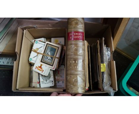 POSTCARDS/PHOTOGRAPHS AND MISCELLANEOUS: a small carton, to include misc early postcards and a few photographs, a locked book