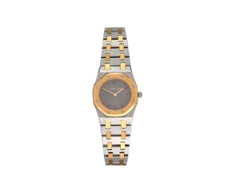 Audemars Piguet, Royal Oak, a lady's bi-metal bracelet watch, no. 1606, quartz movement, 7 jewels, cal. 2502, no. 222966, gre
