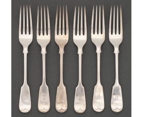 A set of six George V silver dessert forks, Fiddle pattern, by John Round &amp; Son Ltd, Sheffield 1910, 8oz 10dwt  No reduct