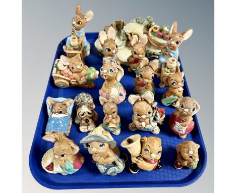 Lot of 17 store Pendelfin Made In England Rabbits and Dog