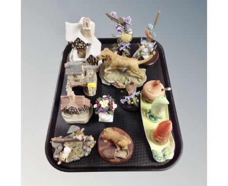 A tray of Country Artist bird figures, Kowa labrador figure, Carlton cruet set, Liliput cottages 