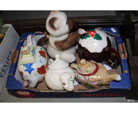 1980's Carltonware Lustre tea pot in the form of an elephant, Tony Wood Studio 'Pussy Foot' Siamese Cat tea pot, Christmas Pu