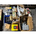 Pallet of Misc. Fittings, Metal Elbows, Fittings, Thomas & Betts Conduit Connectors, Crouse Hinds Sn