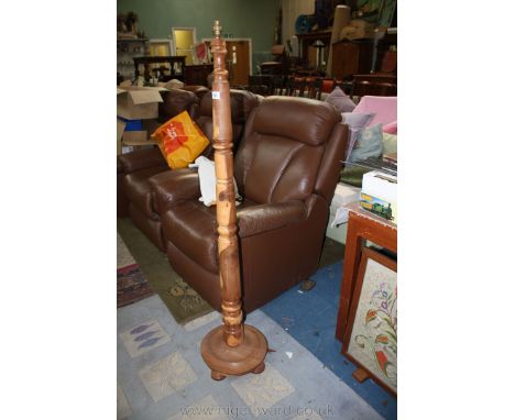 A modern bespoke made Yew wood standard Lamp, having heavy turned column with well figured heartwood/sapwood balance, standin