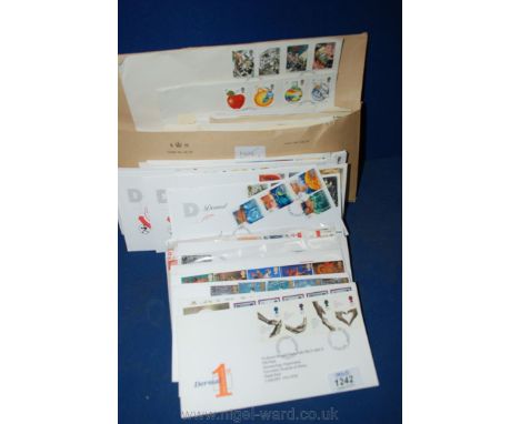A quantity of first day covers to include Royal Microscopical Society, Food and Farming year 1989, RSPB  1889-1989 etc.
