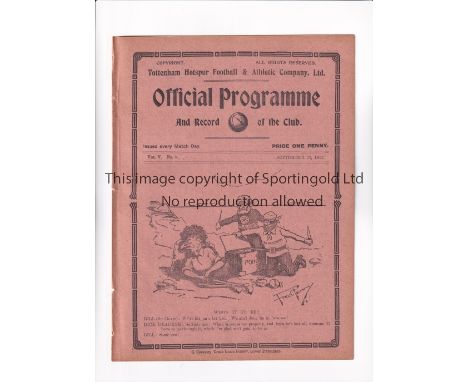 TOTTENHAM HOTSPUR      Programme for the home London Challenge Cup tie v Bromley 23/9/1912, ex-binder.       Generally good