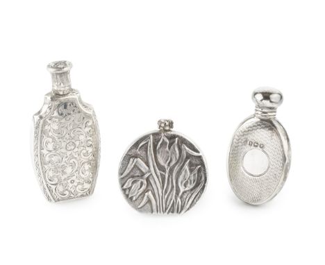 A modern silver scent bottle, of moon flask form, relief decorated with tulips and foliage by Ari D. Norman, London 1990, 4cm