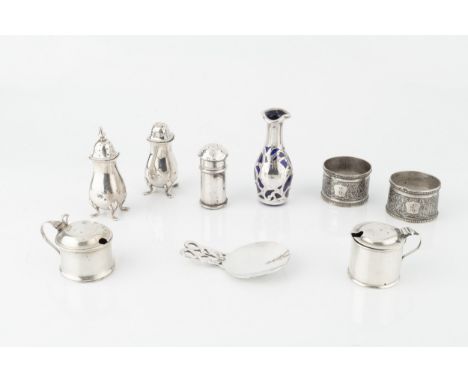 A collection of silver, to include a caddy spoon with entwined swan handle by Pruden &amp; Smith, Sheffield 2000, three Russi