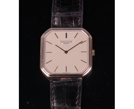 A gentlemans Patek Phillipe 18ct white gold cased Calatrava wristwatch, having fine engine turned signed dial with baton mark