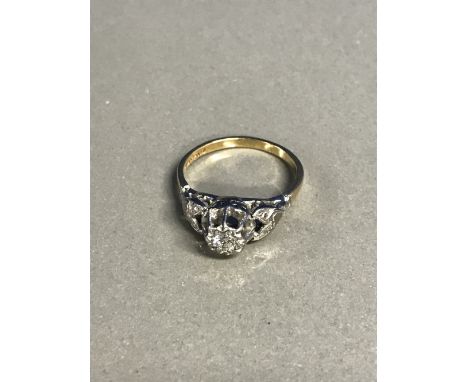 18CT GOLD PLATINUM DIAMOND RING