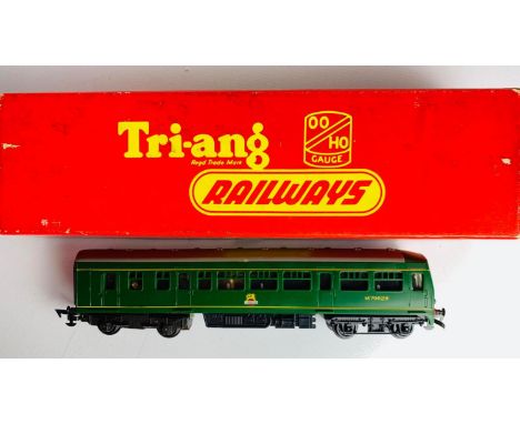 Triang R157 DMU BR Green Power Car Only - Near Mint Boxed P&amp;P group 2 (£20 for the first item and £2.50 for subsequent it