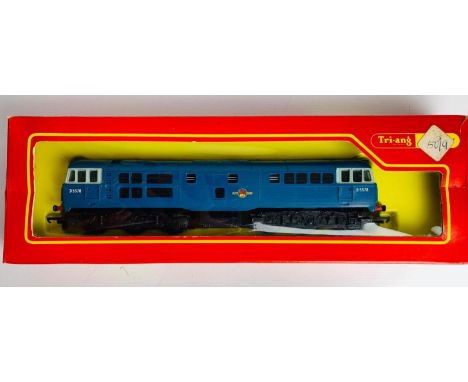 Triang OO Gauge R357 AIA-AIA Diesel Loco in BR Blue Livery D5578 Mint &amp; Boxed P&amp;P group 1 (£16 for the first item and