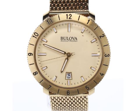 Bulova - Accutron II Champagne Dial Quartz Watch, ref. 97B129. Bulova Cal. P102 quartz movement. Case and strap made from gol