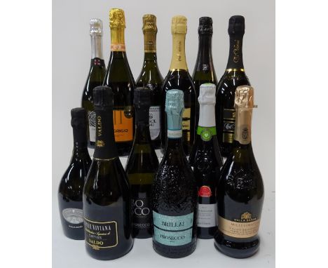 12 BOTTLES ITALIAN SPARKLING WINECol Vetoraz Dry 2019; Col Vetoraz Extra Dry 2019; Vini dei Cardinali Extra Dry; Bisol Crede 