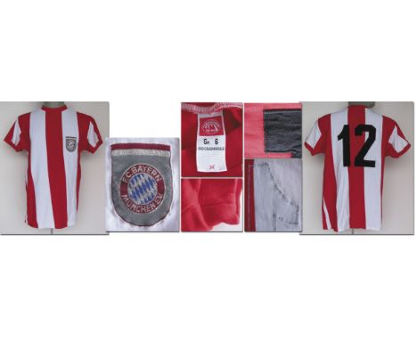 match worn football shirt Bayern Muenchen 70s - Original match worn shirt FC Bayern Münchenwith number 12. Worn in Bundesliga