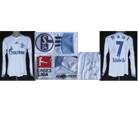 match worn football shirt Schalke 04 2011/12 - Original match worn shitr FC Schalke with number 7. Worn by Raul in matches of