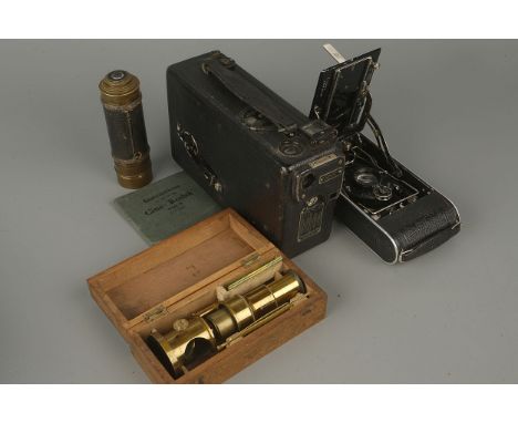 Vintage Cameras &amp; Instruments,a Kodak Model B 16mm cine camera, c.1930, clockwork runs smoothly, with case and instructio